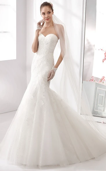 Mermaid Style Sweetheart Sheath Wedding Dress with Lace Appliques