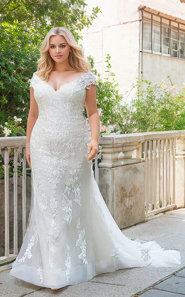 Mermaid Plus Size Lace Off-the-shoulder Elegant Wedding Dress with Button Back
