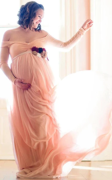 Off-the-shoulder Maternity Dress Flowy Chiffon Dress with Split Front