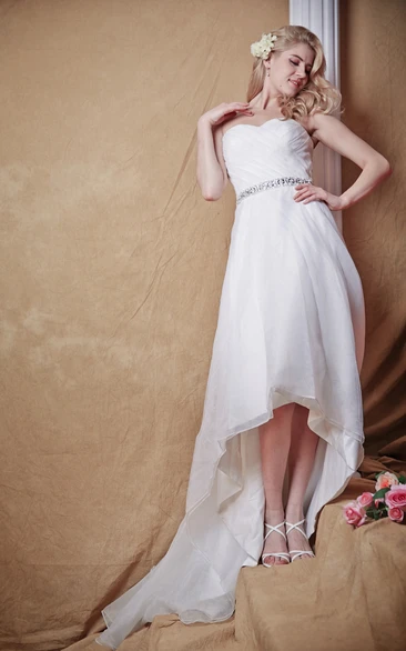 High-Low Organza Wedding Dress with Beaded Waist Sweetheart Elegant 2024