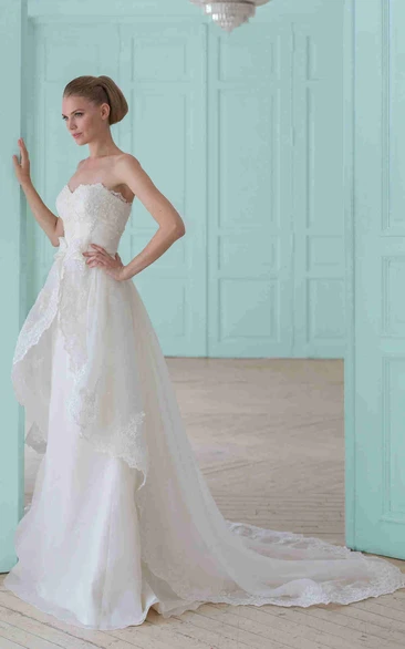 Sweetheart Sheath Organza Wedding Dress with Lace and Corset Back Flowy Floor-Length Bridal Gown