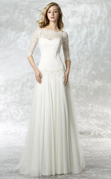 Lace Tulle Wedding Dress with Bateau Neck and Brush Train Sheath Bridal Gown