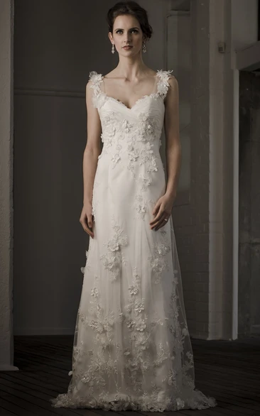 Sheath Floral Wedding Dress with V-Neck and Appliques