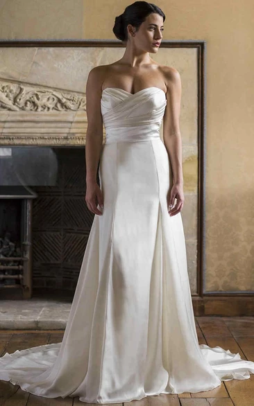 Sweetheart Satin Sheath Wedding Dress with Criss Cross Elegant 2024 Bridal Gown