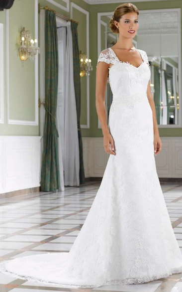 Cap-Sleeve Sweetheart Lace Wedding Dress