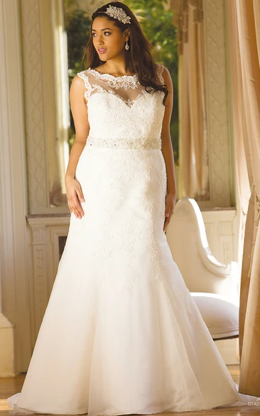 Jeweled Sleeveless Lace Scoop-Neck Plus Size Wedding Dress