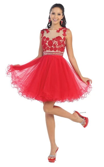 Scoop-Neck Ruffled A-Line Prom Dress with Tulle Illusion