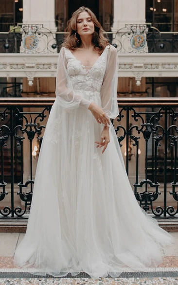 Bohemian Lace A-line Wedding Dress with Floor-length & Long Sleeves