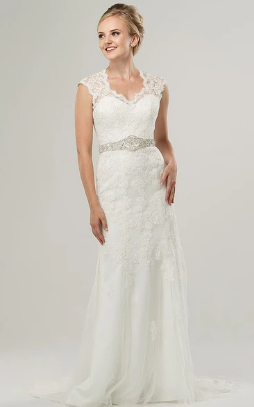 Lace&Tulle V-Neck Wedding Dress with Cap-Sleeves and Waist Jewelry