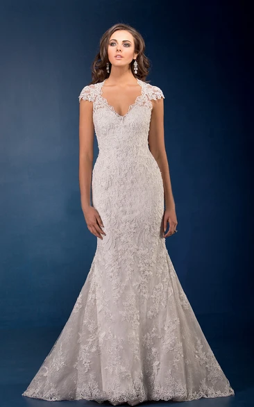 Mermaid Wedding Dress with Cap Sleeves and Lace Appliques Romantic Bridal Gown