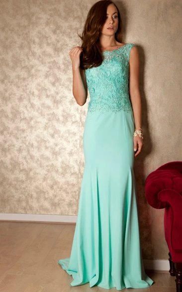 Appliqued Sleeveless Chiffon Prom Dress with Brush Train Flowy Women's Formal Dress