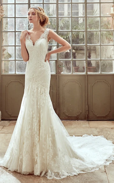 Chapel Train Lace Wedding Dress with Strap Neck Gorgeous Bridal Gown