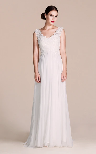 Lace Bodice Chiffon Wedding Dress Sleeveless & V-neck
