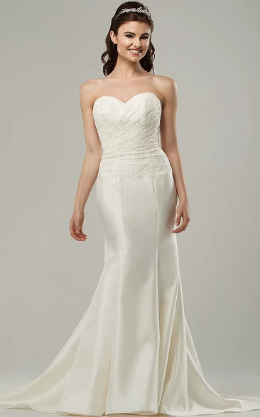 Satin Sweetheart Wedding Dress with Side Draping Corset Back and Sweep Train