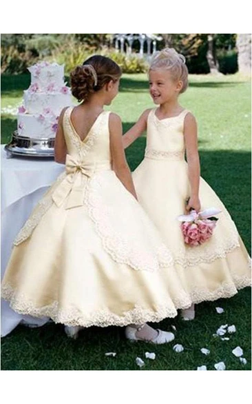 Ankle-length Satin Flower Girl Dress Ball Gown Sleeveless Scoop with Bowknot