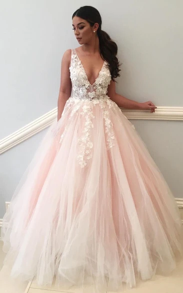 V-Neck Lace Tulle Ball Gown Bridesmaid Dress with Floor-Length Hem