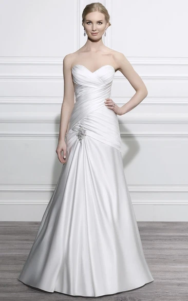 Sleeveless Sweetheart Satin A-Line Wedding Dress with Criss-Cross and Broach