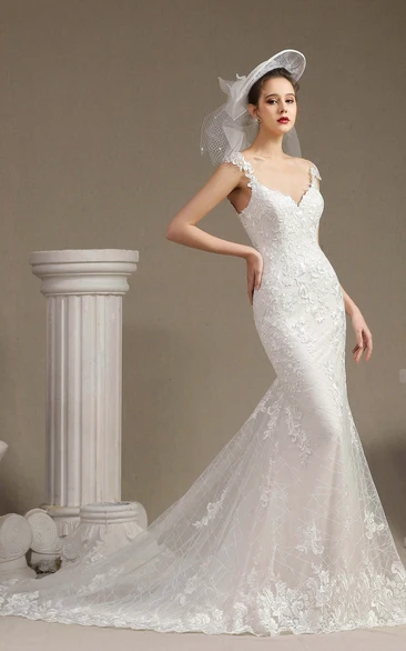 Sexy Mermaid Wedding Dress with Lace Appliques and V-neckline