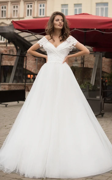 Romantic Tulle Off-the-Shoulder Wedding Dress Ball Gown 2024 Women Elegant