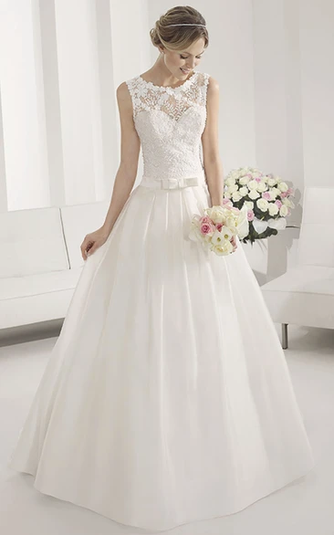 Floral Applique A-line Taffeta Wedding Dress with Scoop Neck