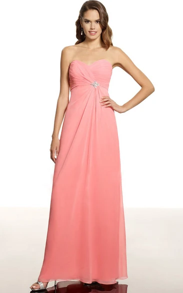 Sweetheart Chiffon Bridesmaid Dress with Ruched Detail Modern Prom Dress