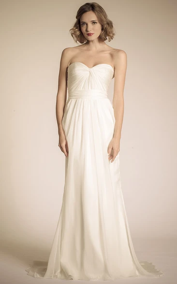 Maxi Sweetheart Chiffon Wedding Dress with Ruched Bodice V-Back and Sweep Train Beach Wedding Dress Flowy