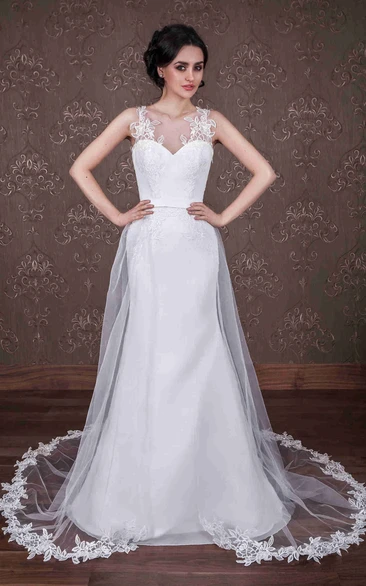 Sleeveless Satin Wedding Dress with Applique and Scoop Neck