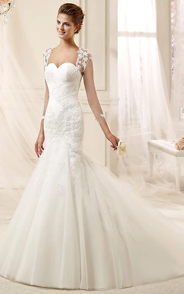 Sheath Mermaid Wedding Dress with Sweetheart Neckline and Appliques Flowy Wedding Dress 2024