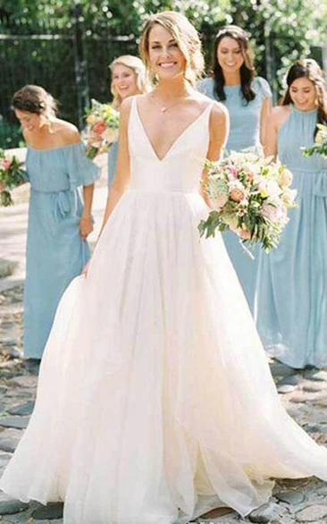 Casual Sleeveless V-neck Tulle and Satin Ball Gown Wedding Dress