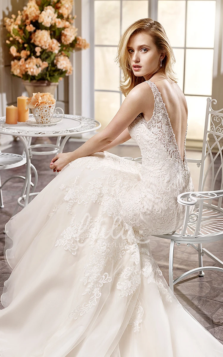 Sleeveless Lace Wedding Dress with Beading V-Neck Trumpet