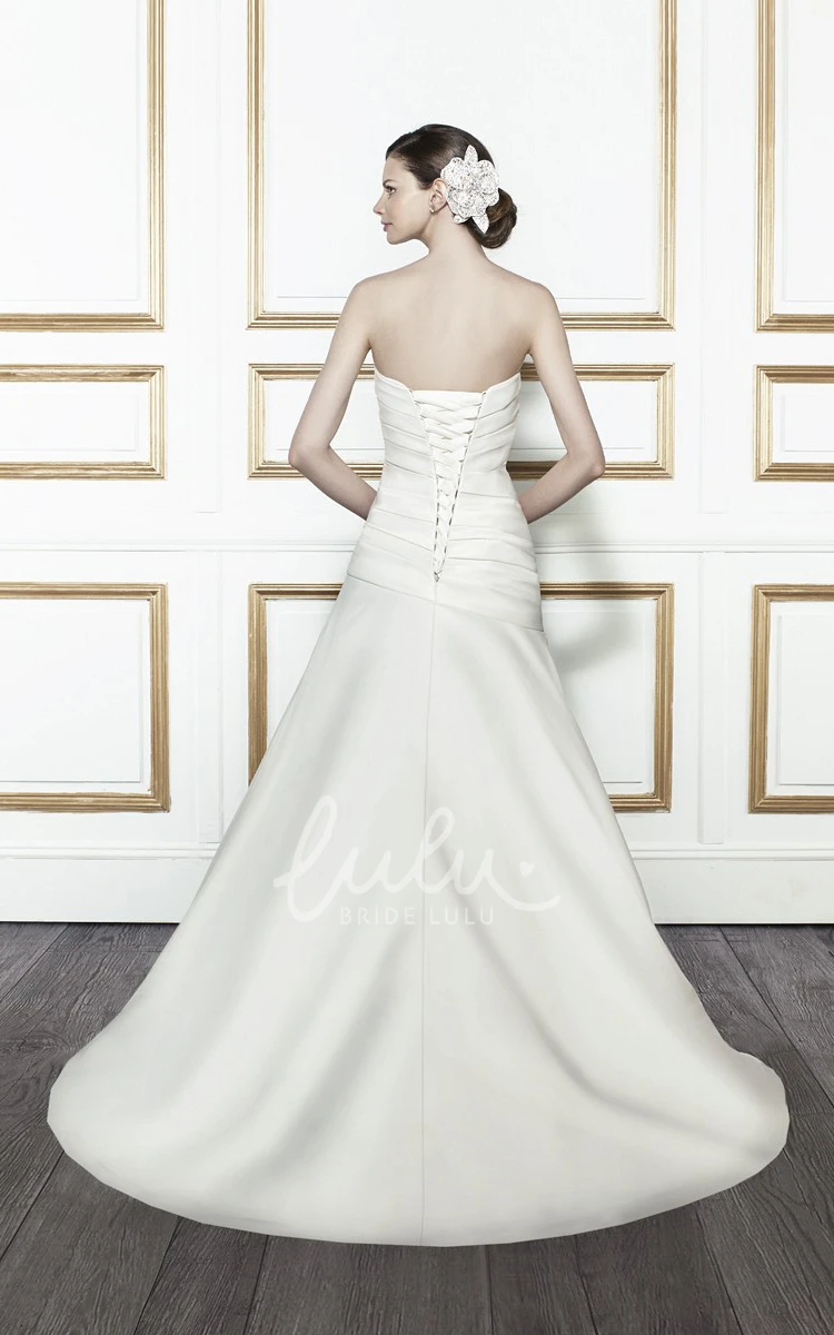 Lace-Up Satin Mermaid Wedding Dress with Sweetheart Neckline