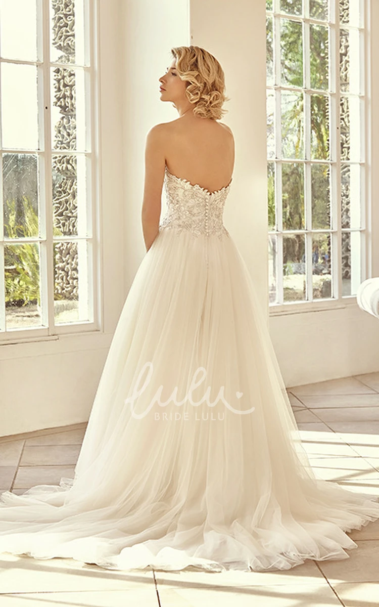 Beaded Tulle Sweetheart Wedding Dress with Court Train Elegant Bridal Gown