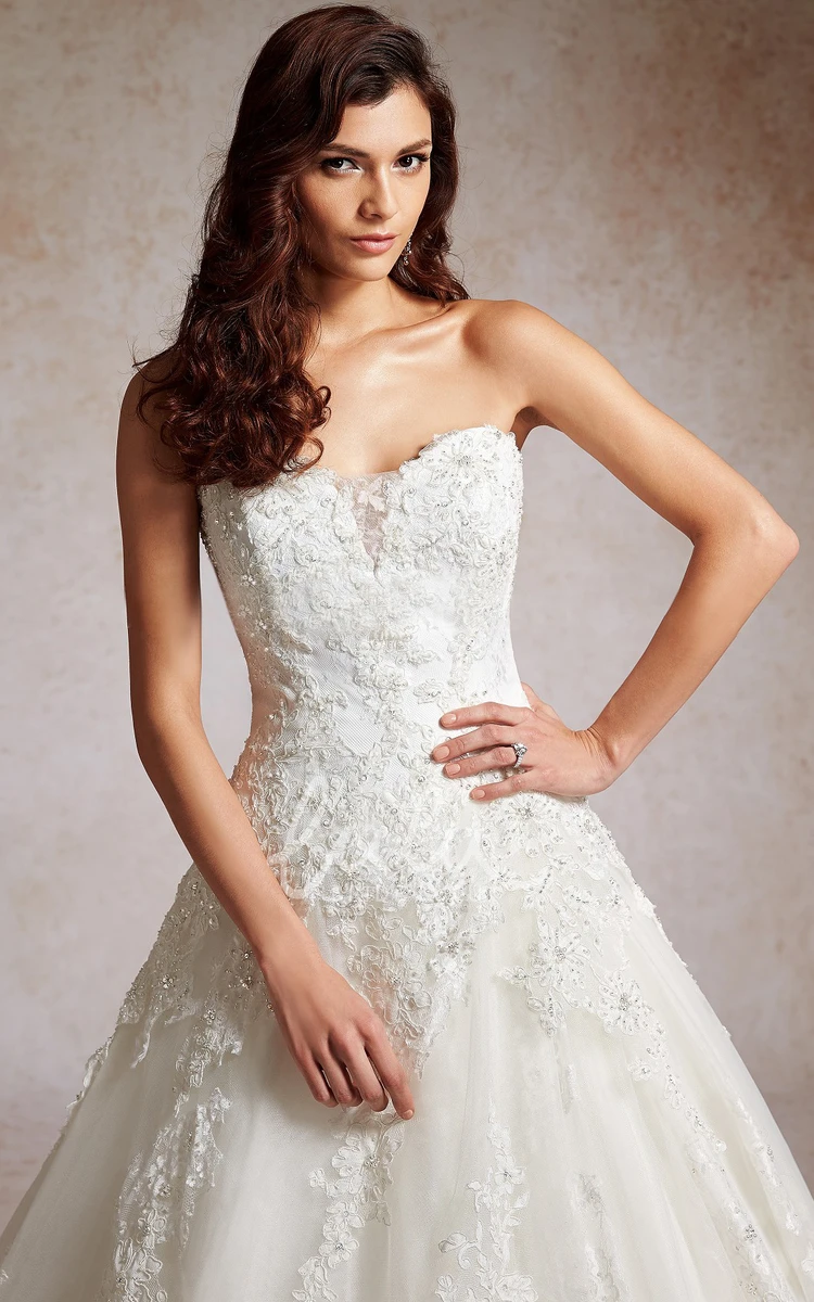 Lace Applique Beaded Sweetheart A-Line Wedding Dress