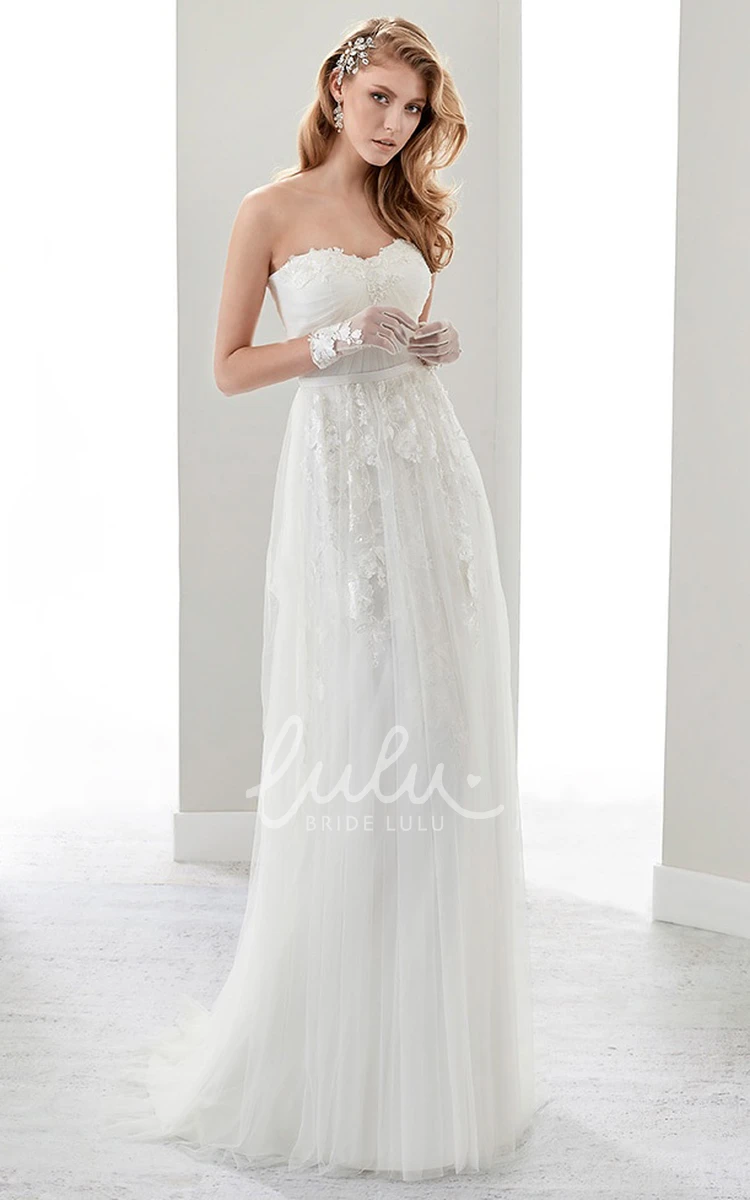 Applique Draping Petal Bust Wedding Dress with Strapless Design