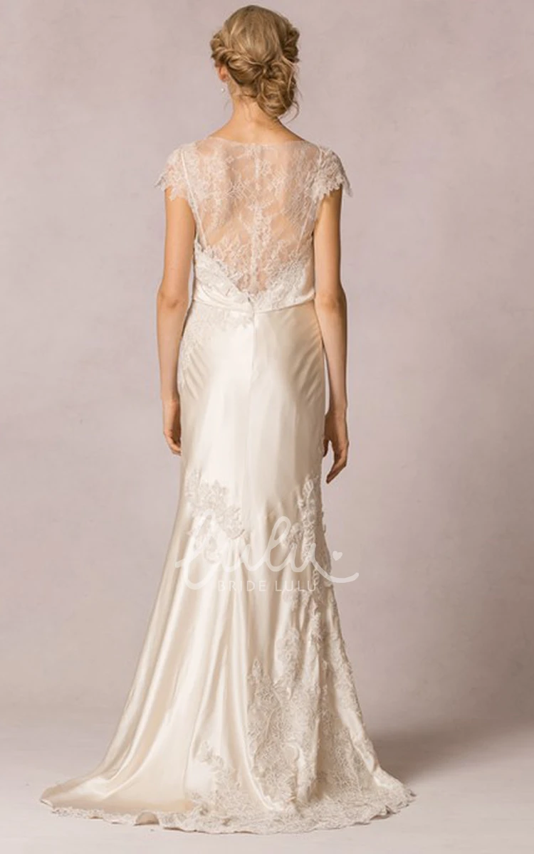 Short-Sleeve Lace Sheath Wedding Dress with Scoop Neck