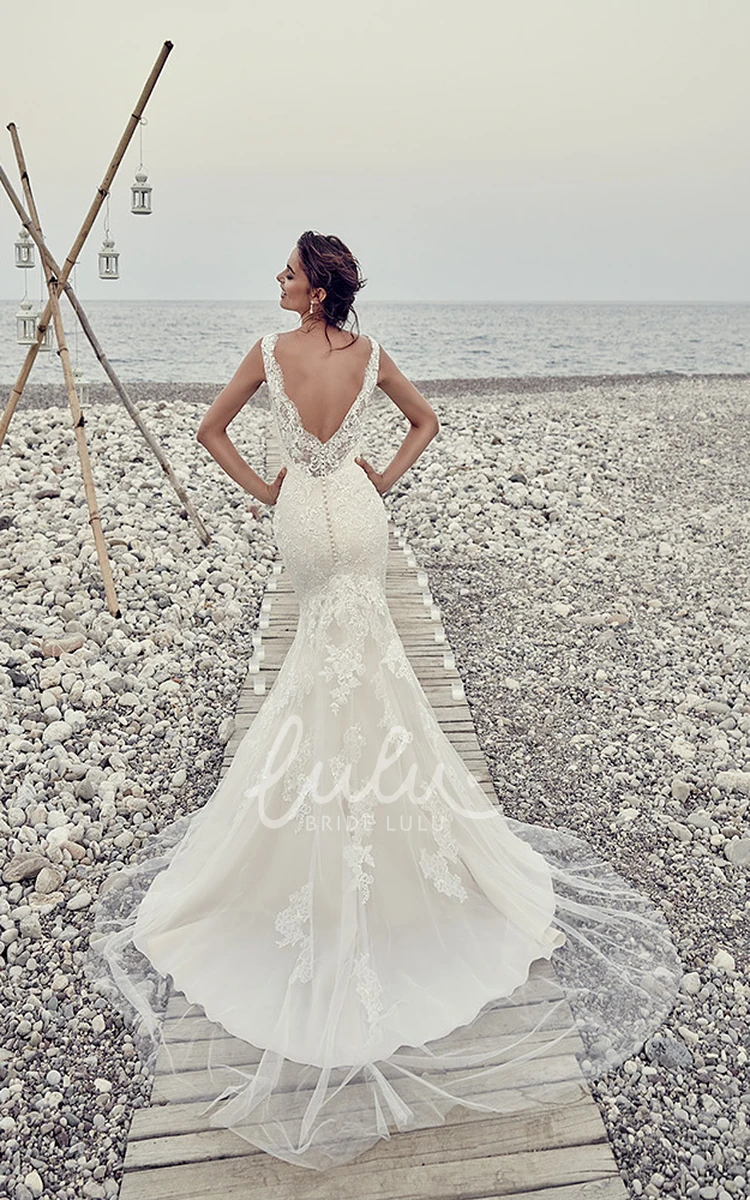 Scoop-Neck Tulle&Lace Wedding Dress with Appliques Sheath Style