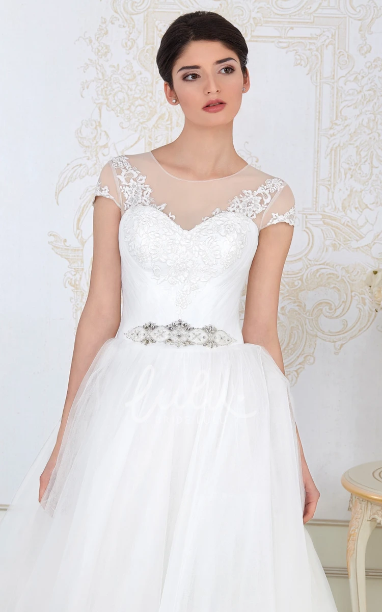 Long Sleeve Appliqued Tulle A-Line Wedding Dress Short-Sleeve and Scoop-Neck