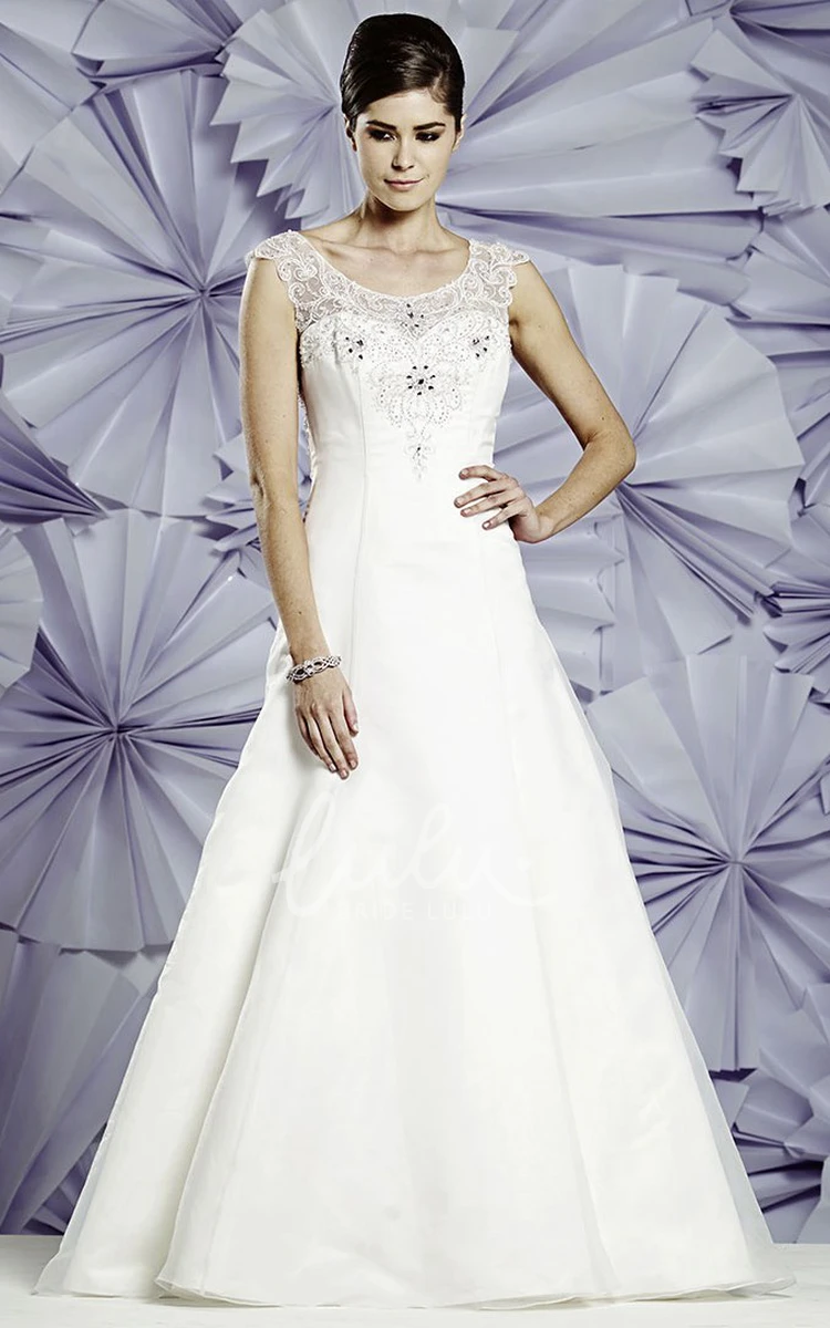 Lace A-Line Sleeveless Tulle&Satin Wedding Dress with Scoop-Neck and Beading Simple Wedding Dress