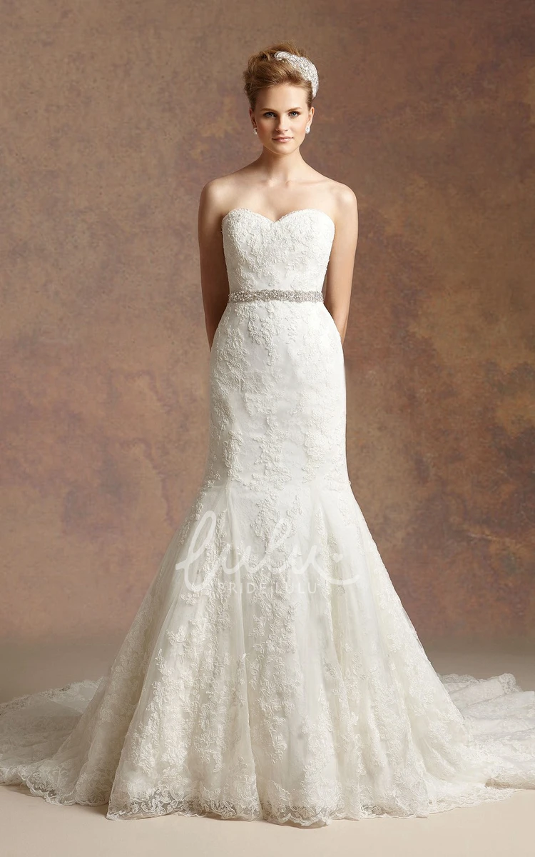 Applique Beaded Sweetheart Trumpet Wedding Dress