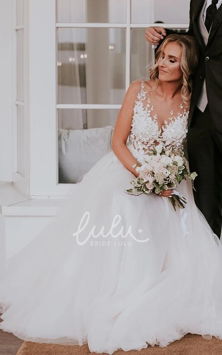 Romantic Sleeveless Lace Tulle A Line Wedding Dress