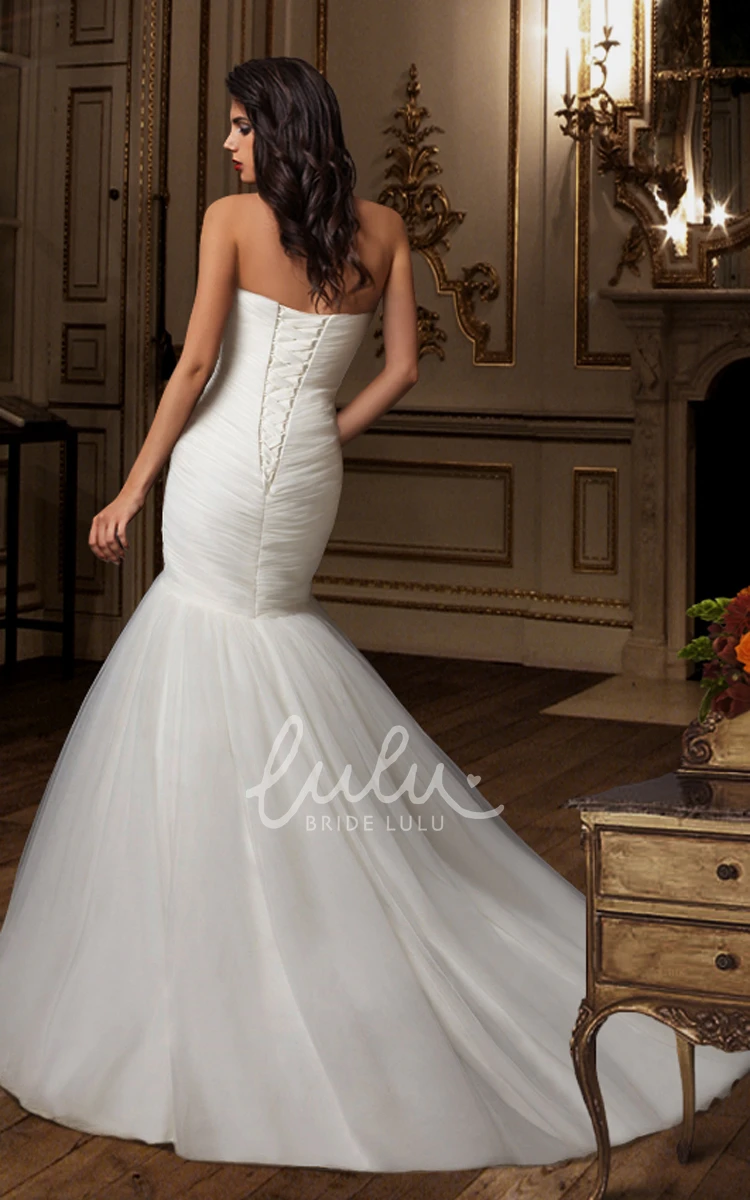 Tulle Mermaid Wedding Dress with Sweetheart Neckline and Court Train
