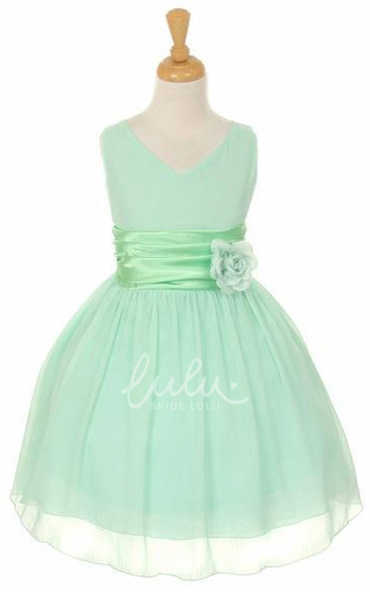 Knee-Length Tiered Chiffon&Satin V-Neck Flower Girl Dress Modern Dress