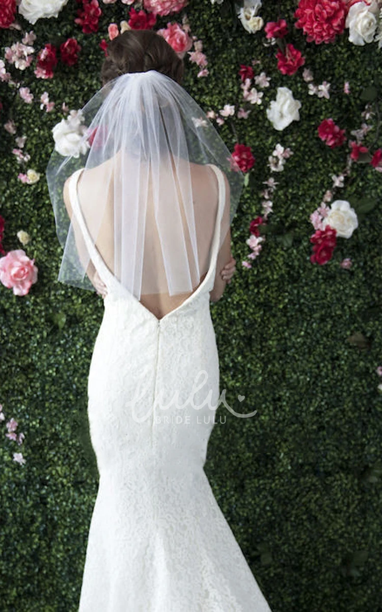 Short Single Layer Wedding Veil with Comb Elegant Bridal Accessory
