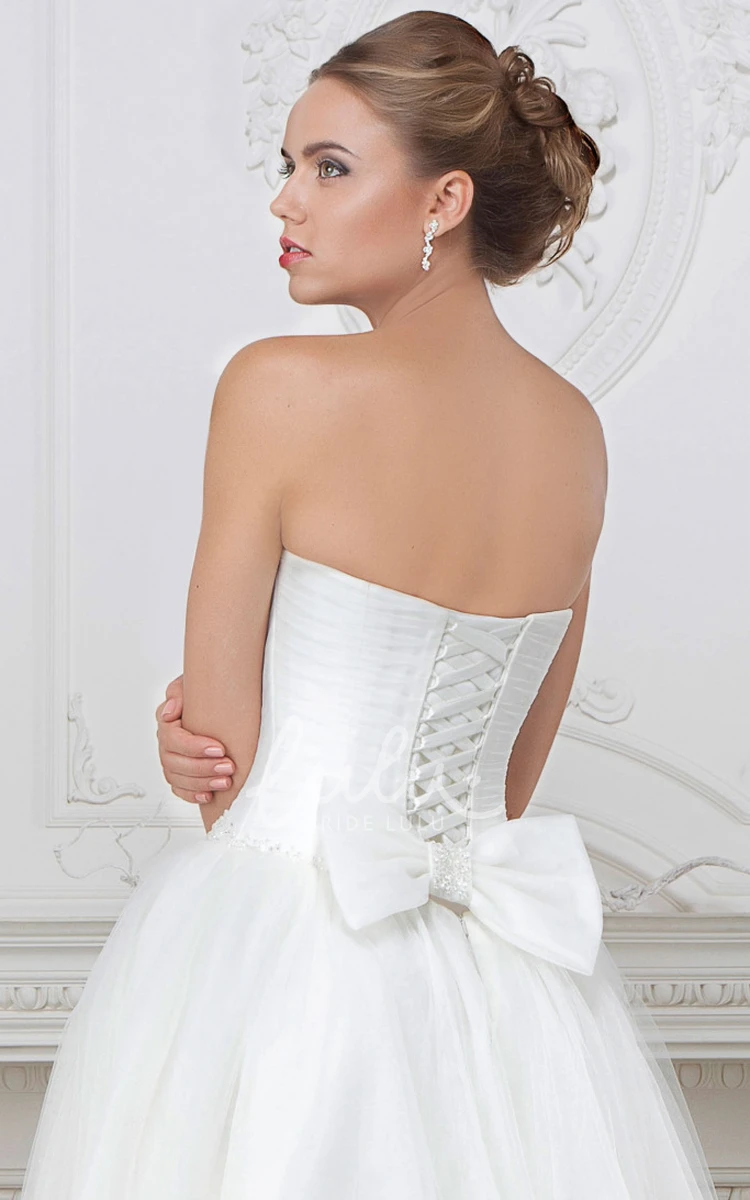 Sweetheart A-Line Tulle Wedding Dress with Beading and Bow Floor-Length