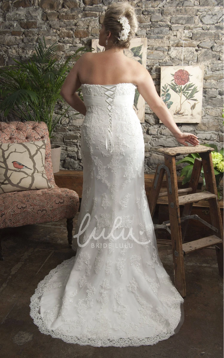 Lace Mermaid Gown with Broach Elegant and Timeless Wedding Dress