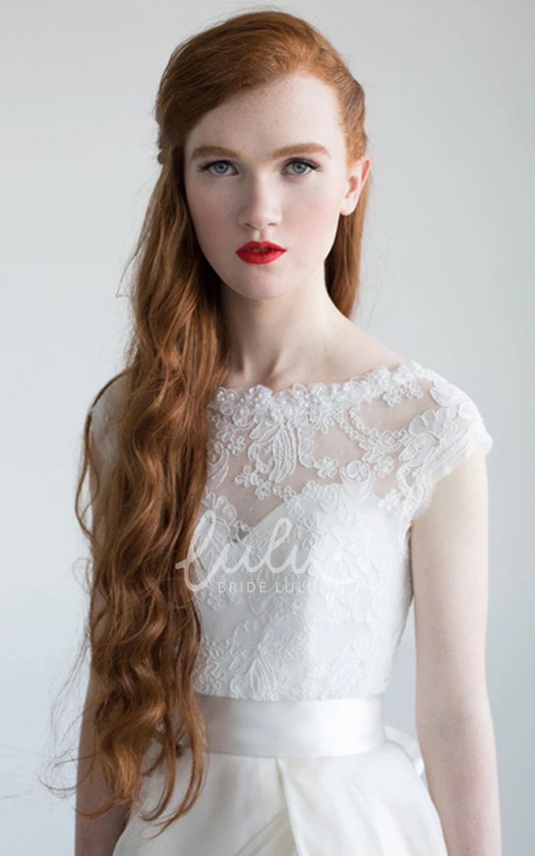 Split-Front Tulle Wedding Dress With Appliques And Bow Cap-Sleeve A-Line Bateau-Neck