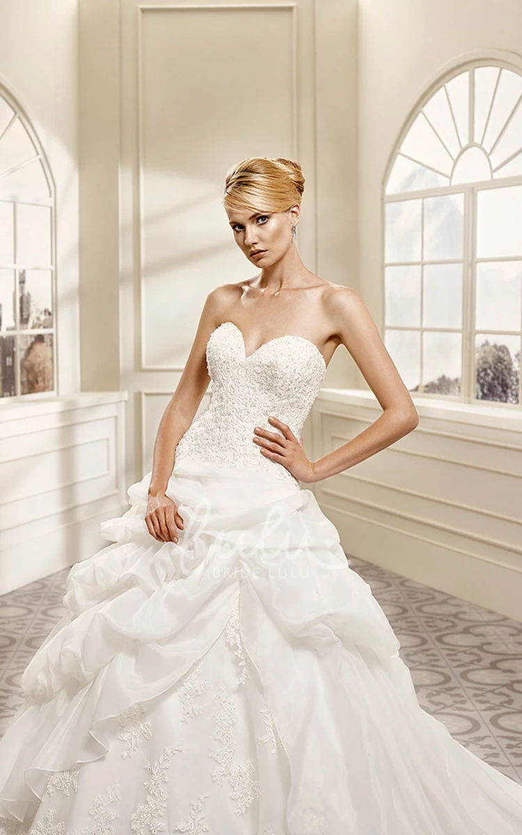 Ruffled Sweetheart Organza Ball Gown Wedding Dress with Cape