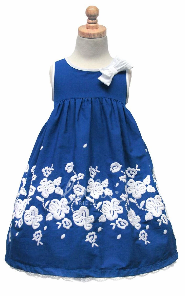 Lace Empire Flower Girl Dress with Bow and Embroidery