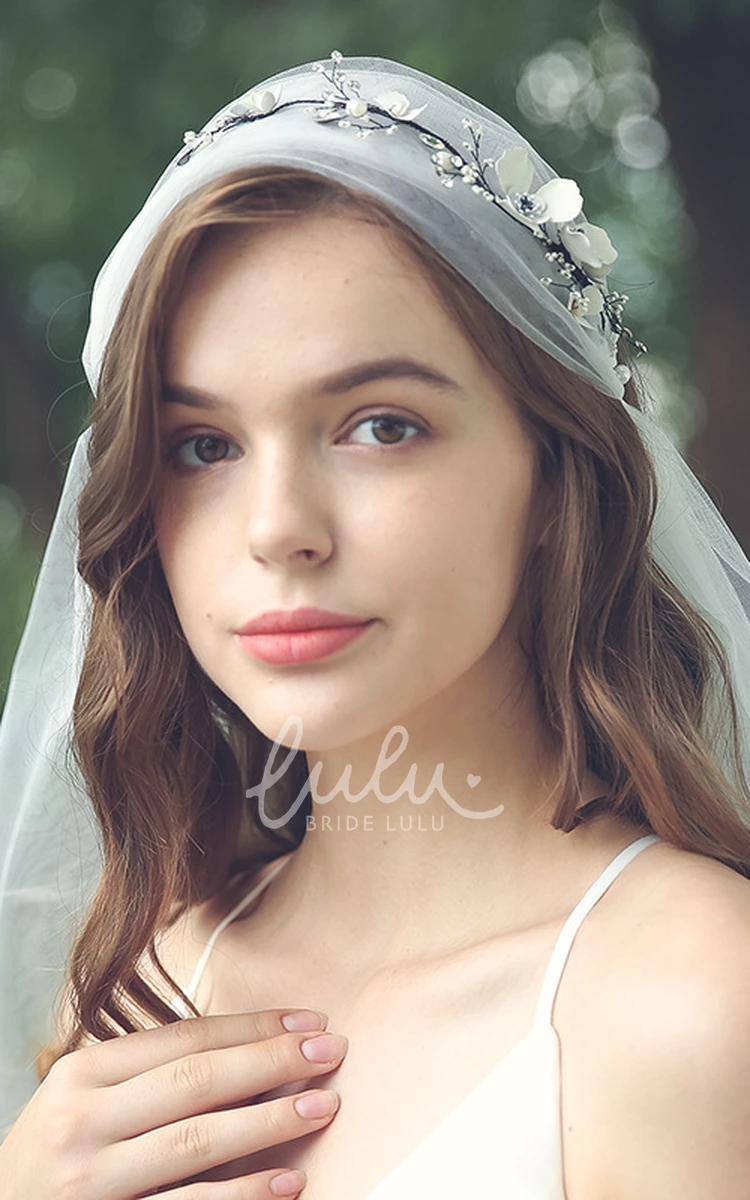 Simple Soft Tulle Bridal Veils with Beads