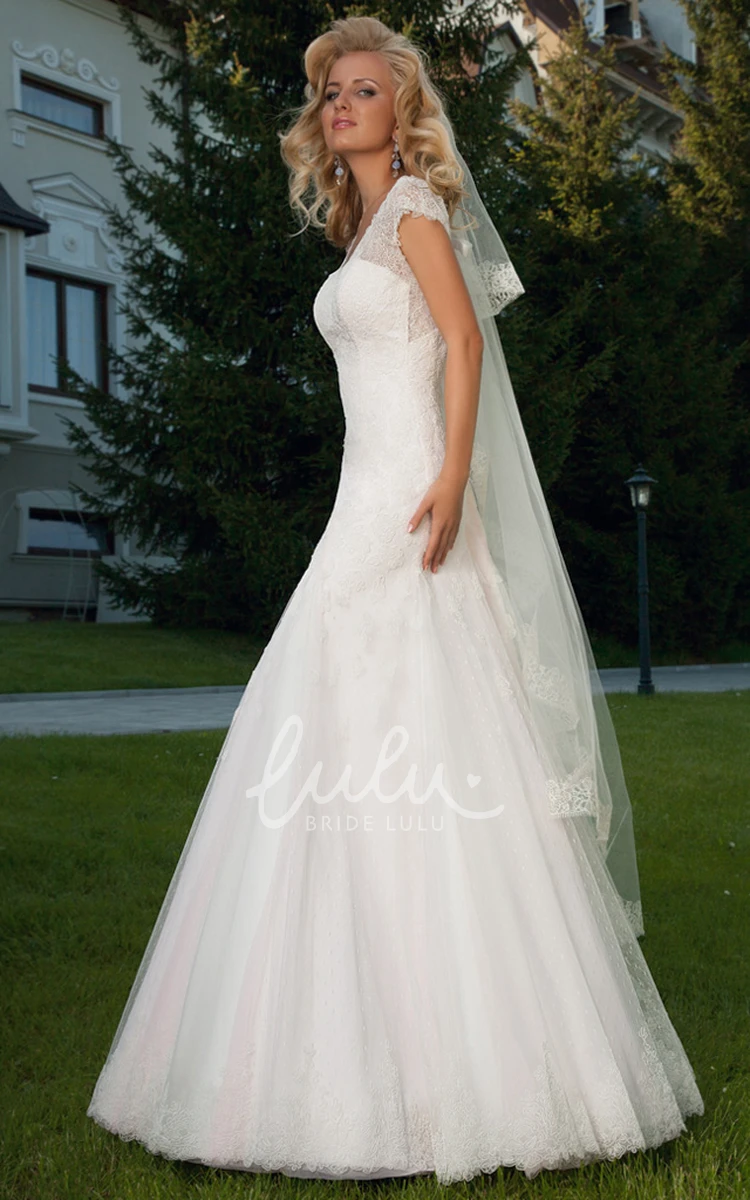 Sleeveless Lace Mermaid Wedding Dress with V-Neck and Keyhole